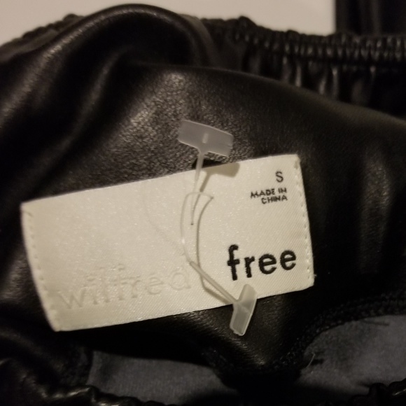 Daria Faux Leather Leggings - Picture 3 of 3